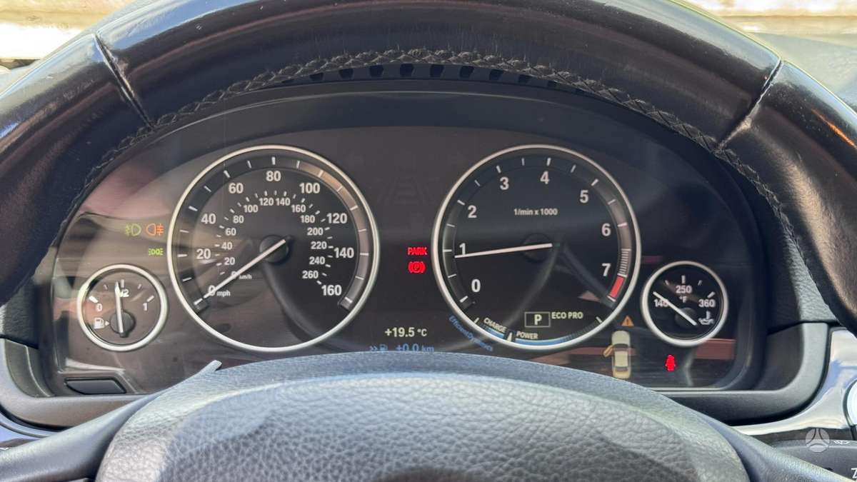 BMW 528, 2.0 l., Седан