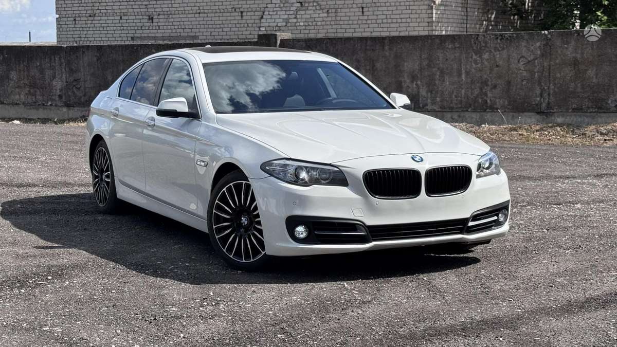 BMW 528, 2.0 l., Седан