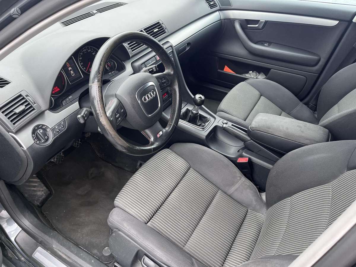 Audi A4, 2.0 l., universalas