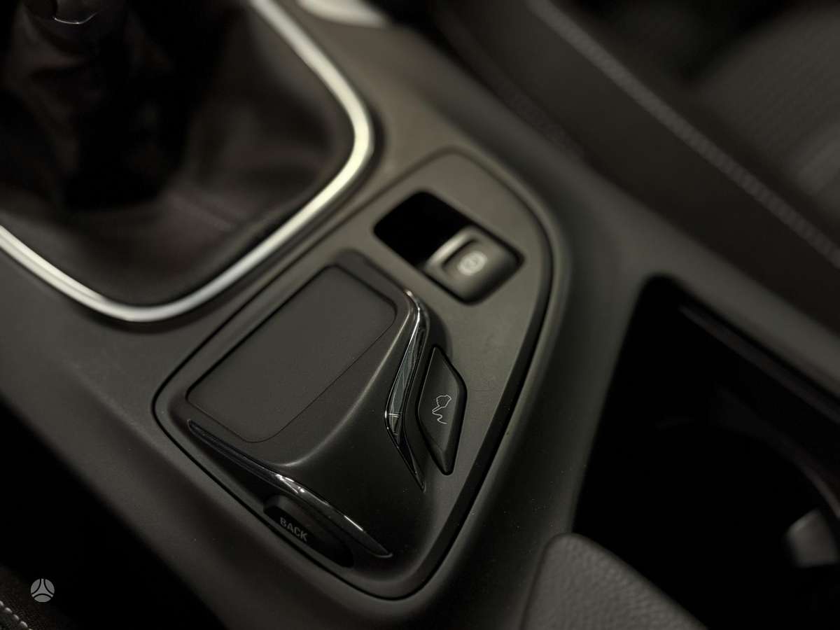 Opel Insignia, 2.0 l., universalas
