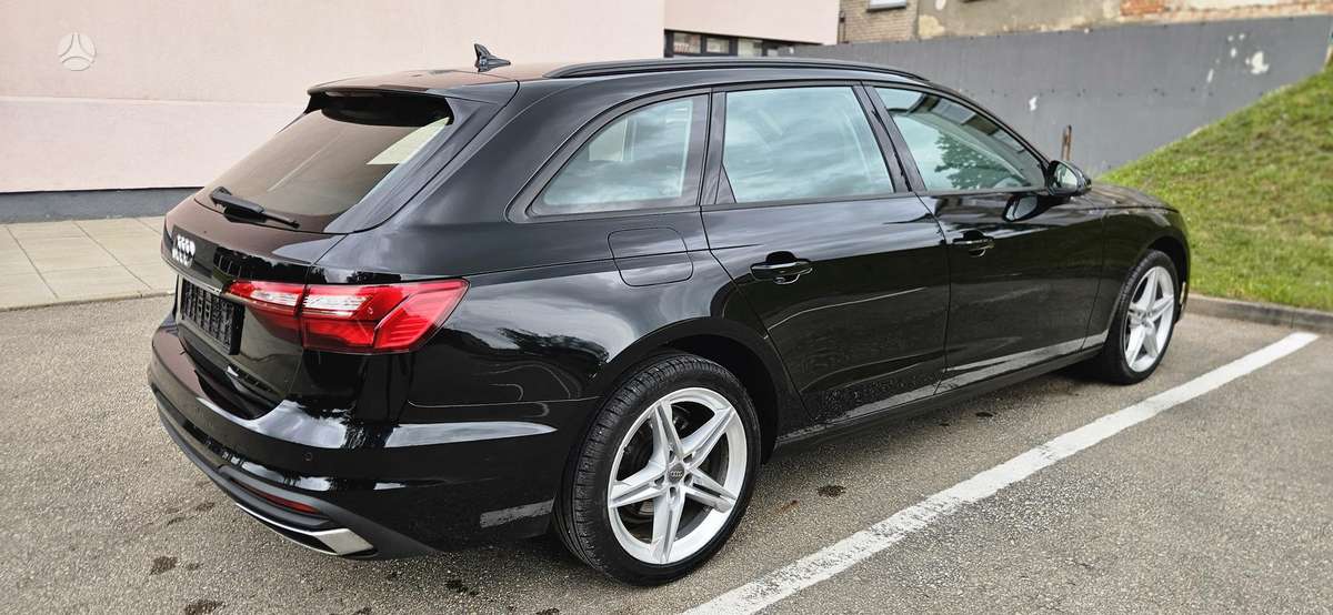 Audi A4, 2.0 l., Универсал