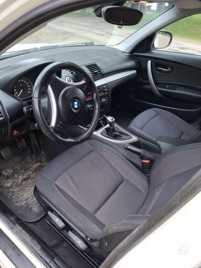 BMW 116, 2.0 l., Хэтчбек