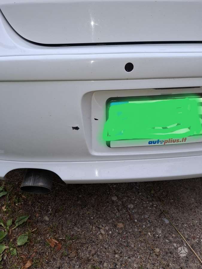 BMW 116, 2.0 l., hatchback