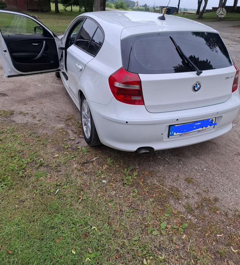 BMW 116, 2.0 l., hečbekas