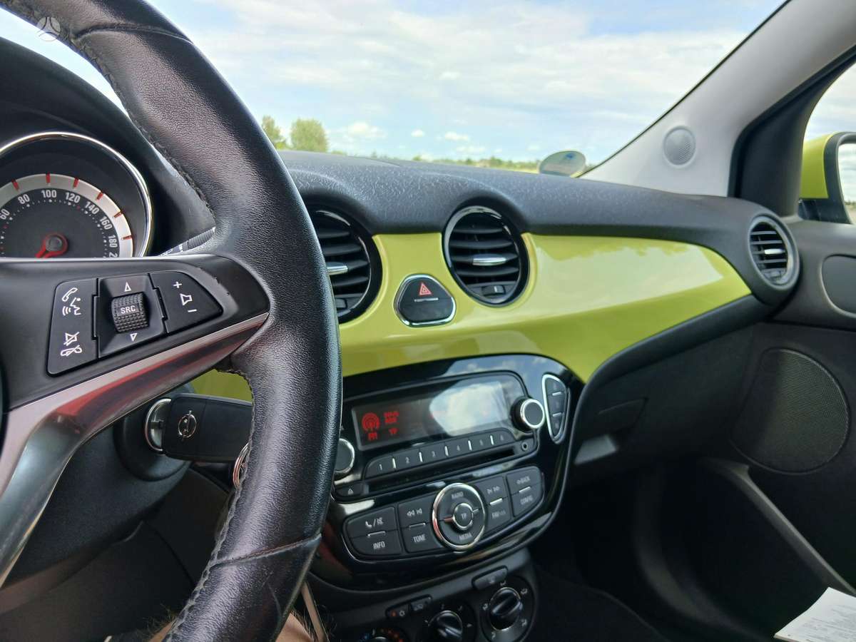 Opel Adam, 1.2 l., Хэтчбек