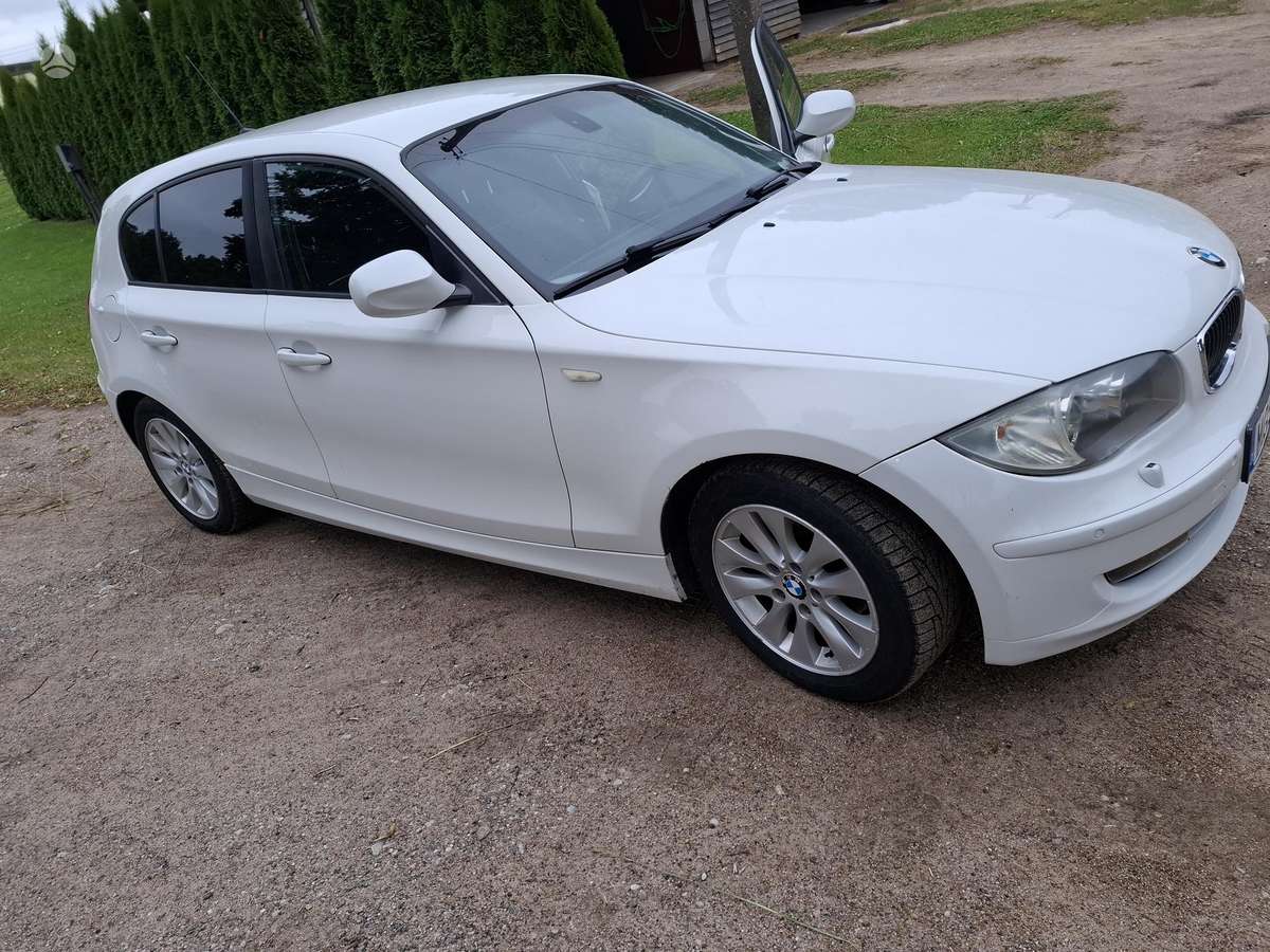 BMW 116, 2.0 l., Хэтчбек