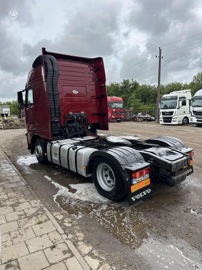 Volvo MEHANIKA, 2 miegamosios vietos