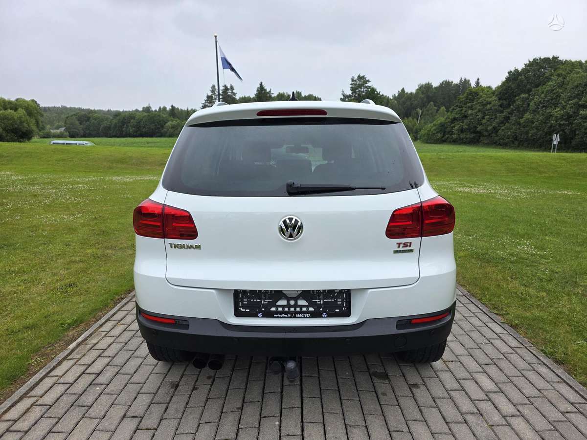 Volkswagen Tiguan - 6