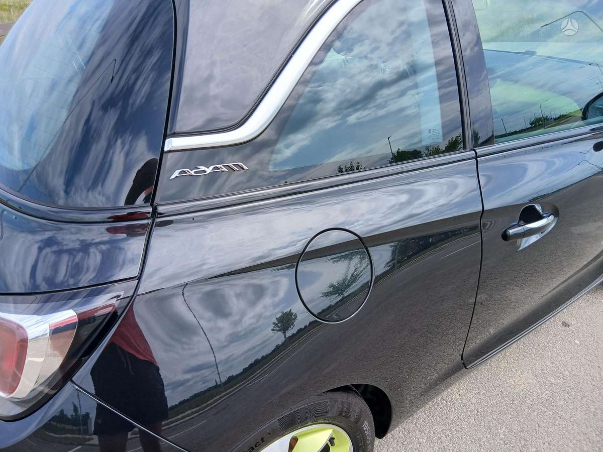 Opel Adam, 1.2 l., Хэтчбек