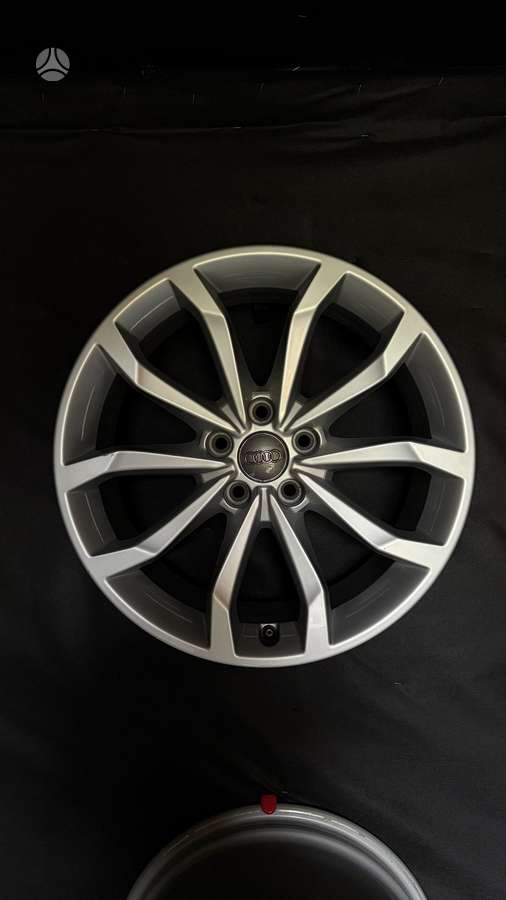 Audi, lengvojo lydinio, R18