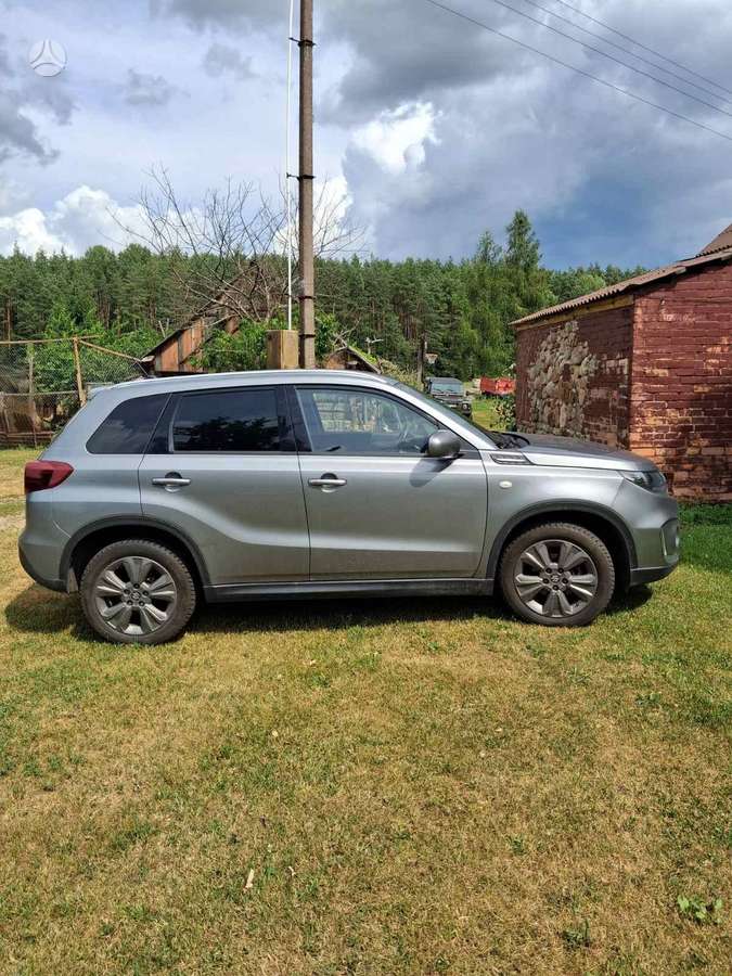 Suzuki Vitara - 3