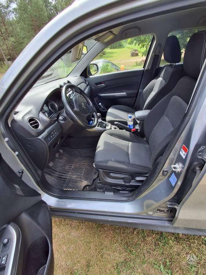 Suzuki Vitara - 5