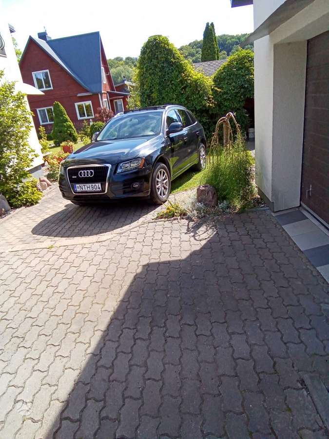 Audi Q5, 2.0 l., Внедорожник / Кроссовер