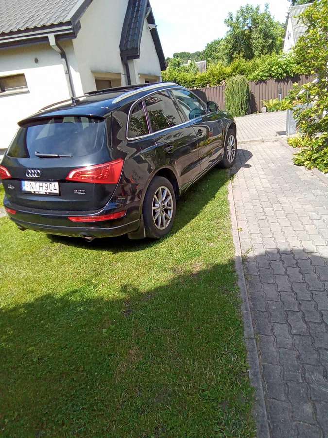 Audi Q5, 2.0 l., Внедорожник / Кроссовер