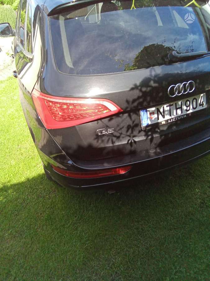 Audi Q5, 2.0 l., Внедорожник / Кроссовер