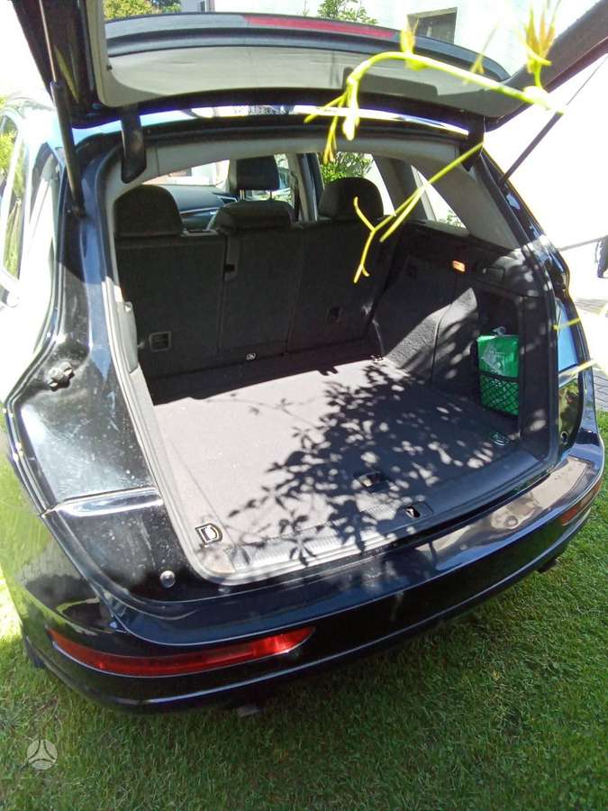 Audi Q5, 2.0 l., Внедорожник / Кроссовер