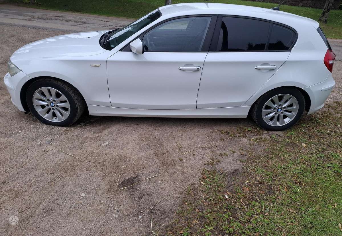 BMW 116, 2.0 l., Хэтчбек