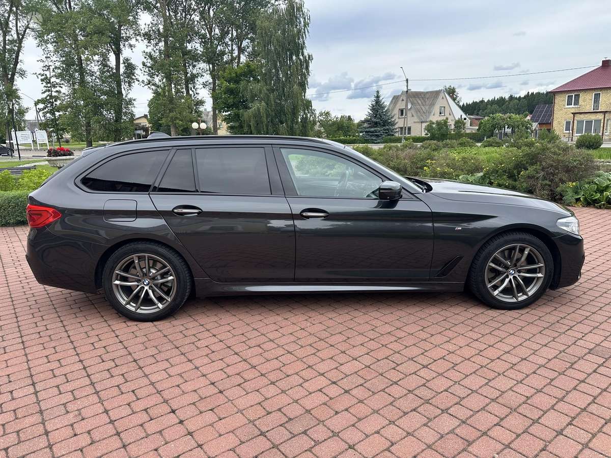 BMW 520, 2.0 l., wagon