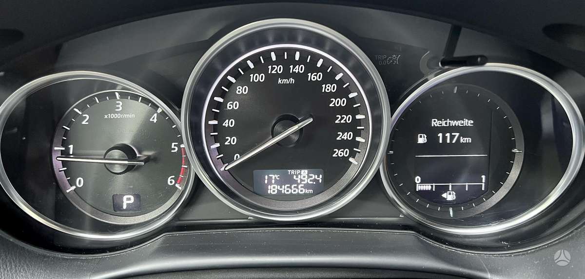 Mazda CX-5, 2.2 l., Внедорожник / Кроссовер