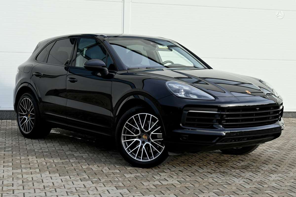 Porsche Cayenne - 2