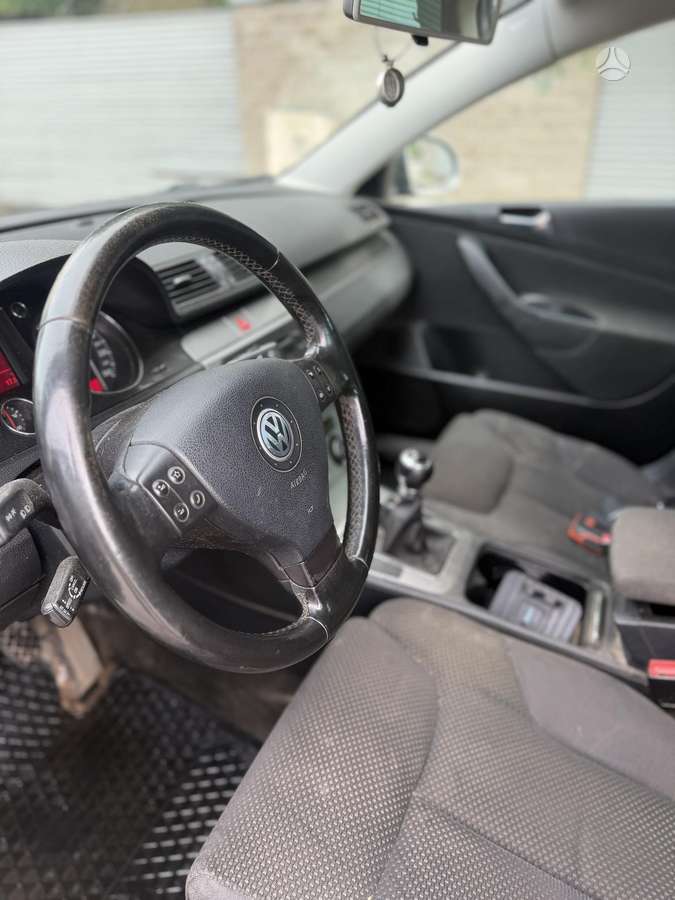 Volkswagen Passat, 2.0 l., Универсал