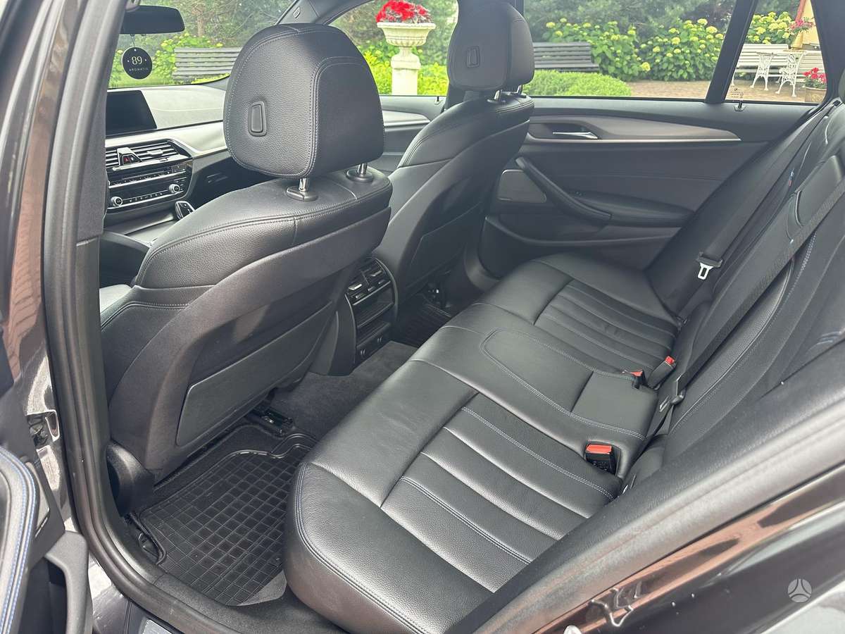 BMW 520, 2.0 l., wagon