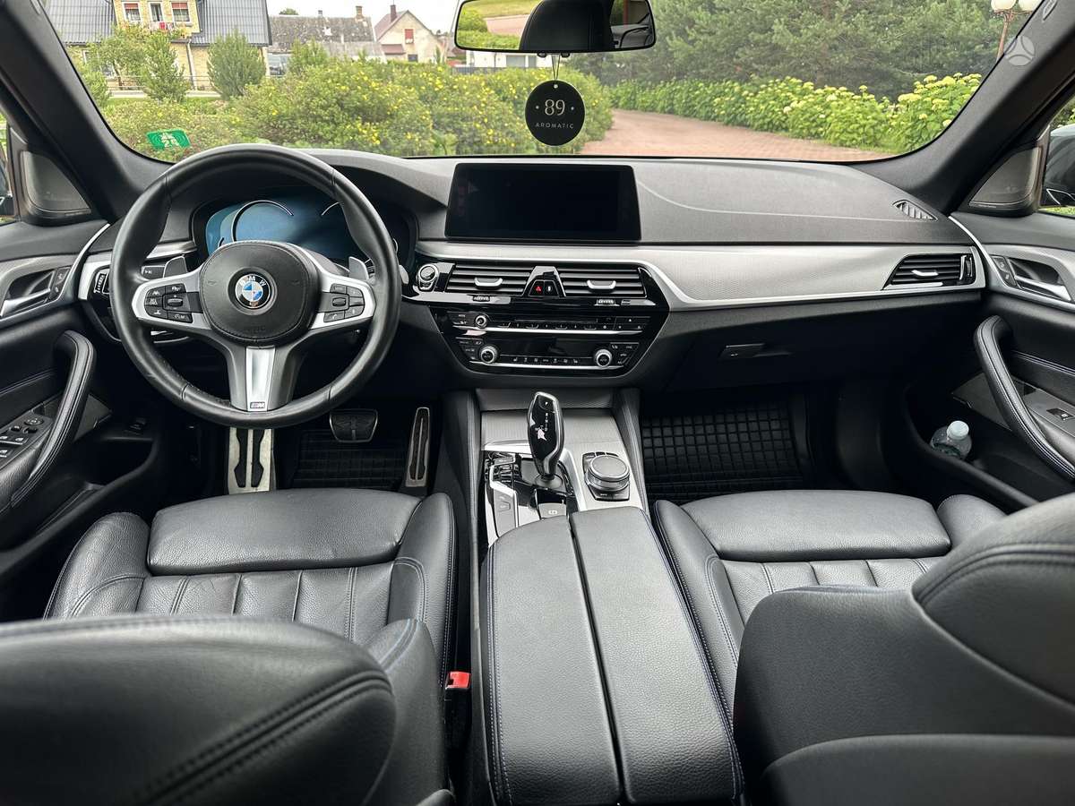 BMW 520, 2.0 l., Универсал