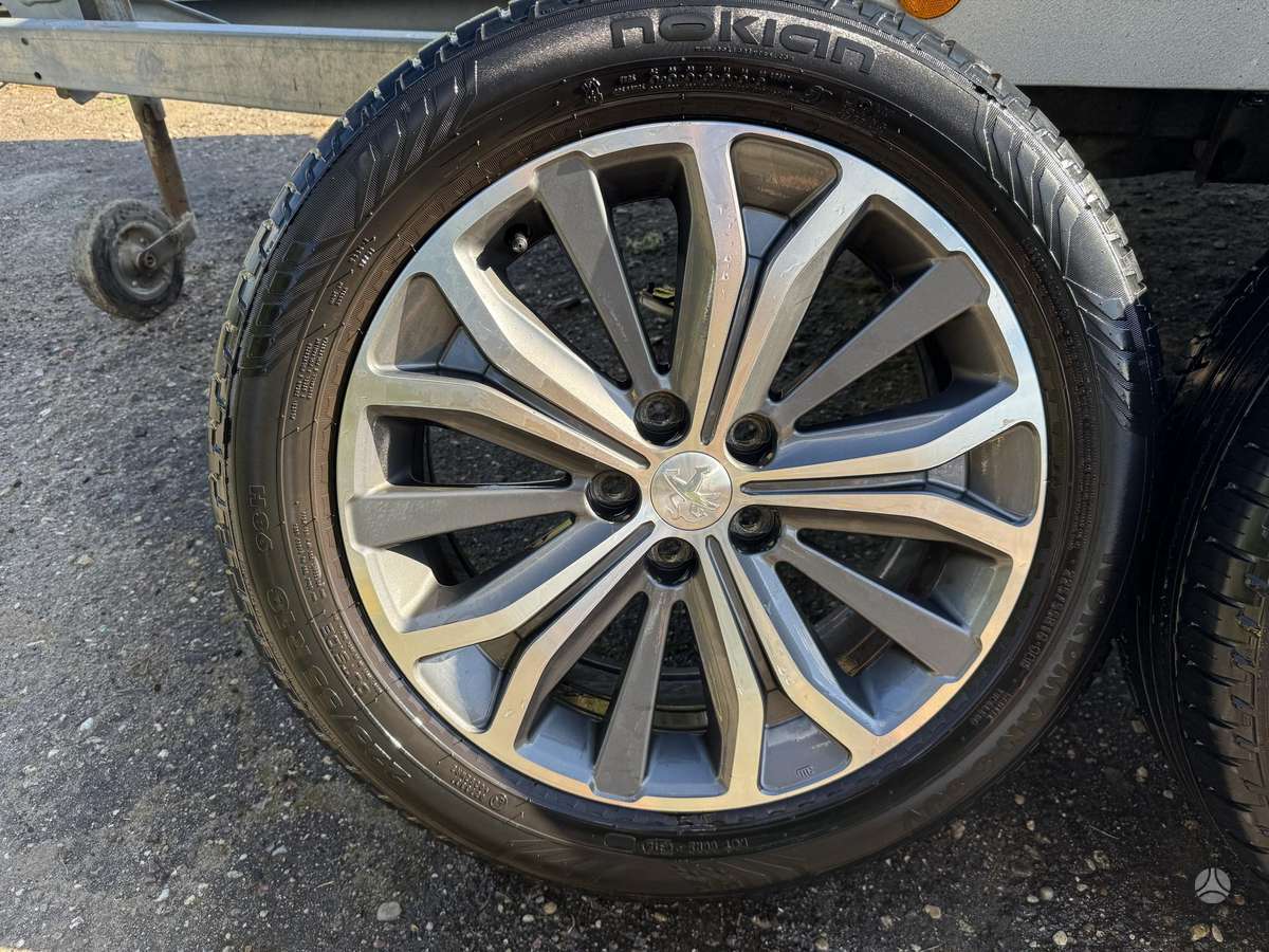 Peugeot, lengvojo lydinio, R18