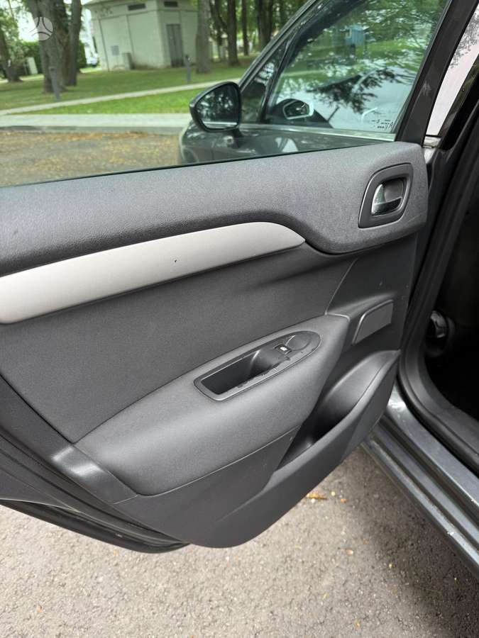 Citroen C4, 1.6 l., Хэтчбек