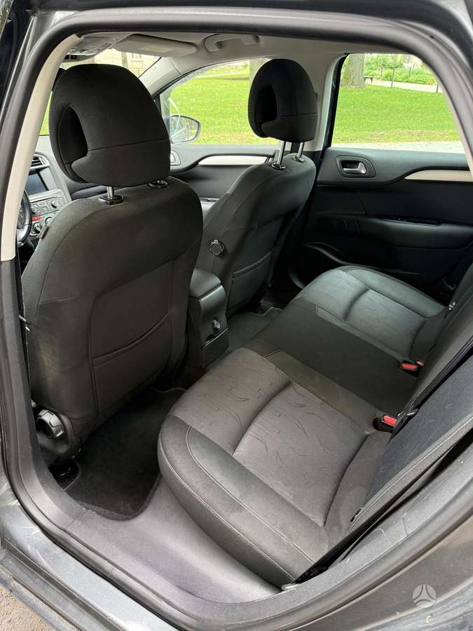 Citroen C4, 1.6 l., Хэтчбек