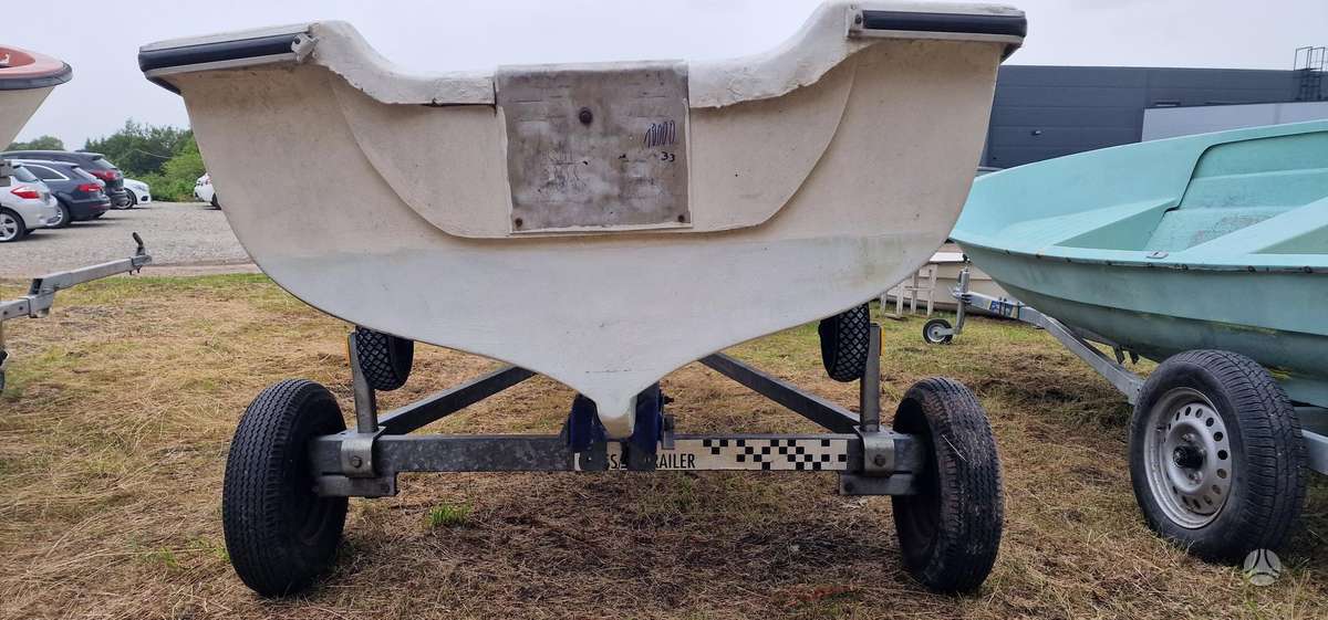 Norskshelv, plastic boats