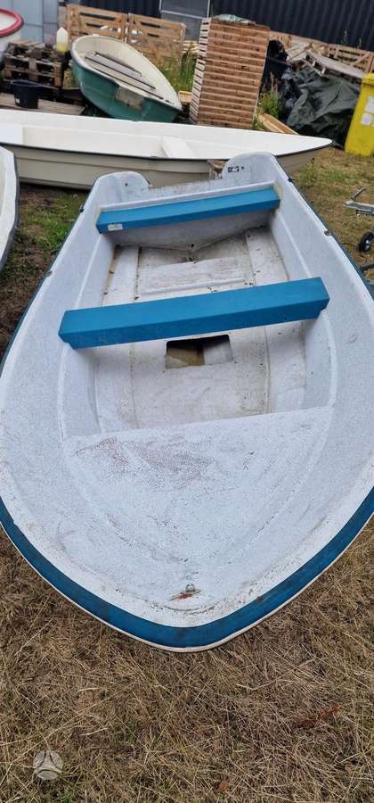 Örnvik, plastic boats
