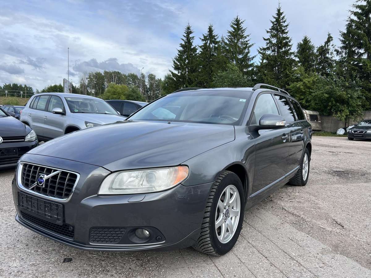 Volvo V70, 2.4 l., Универсал