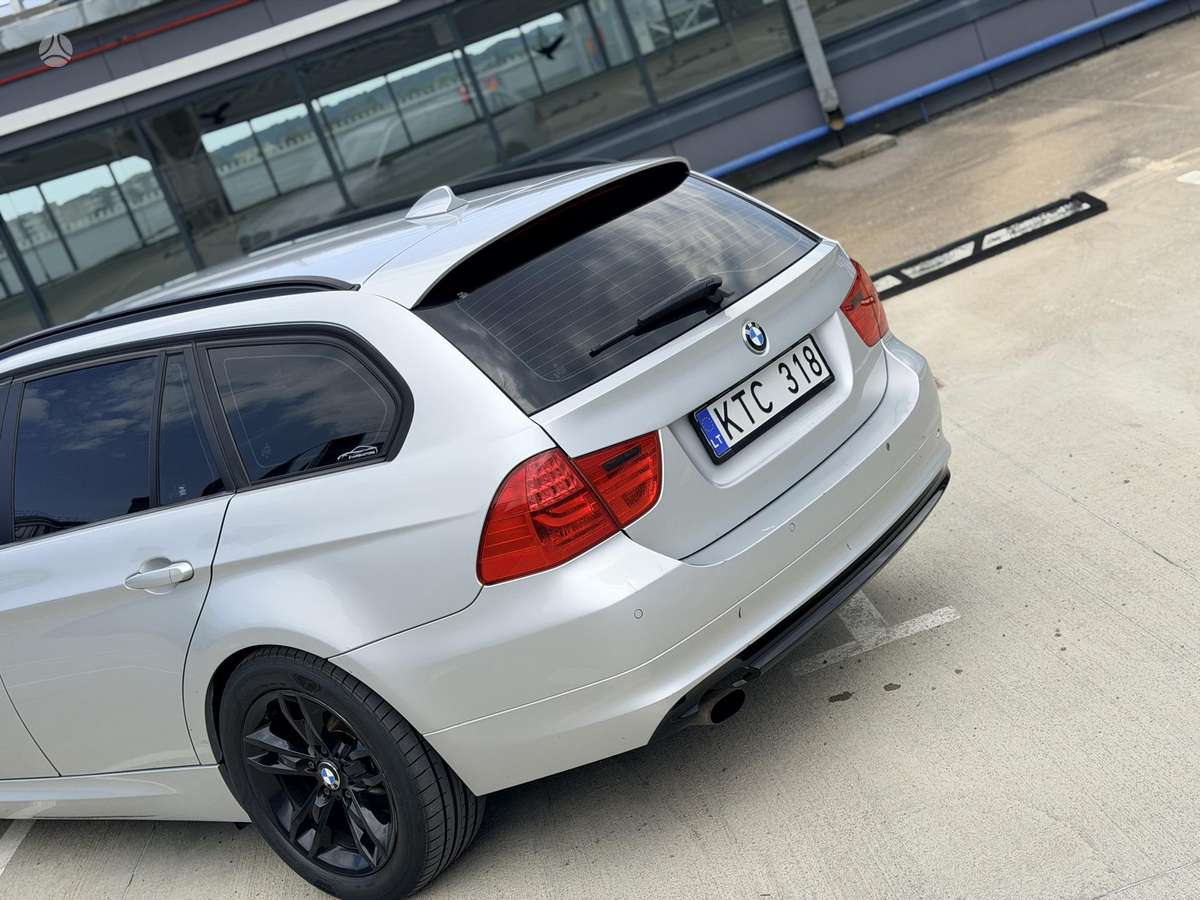 BMW 320, 2.0 l., Универсал