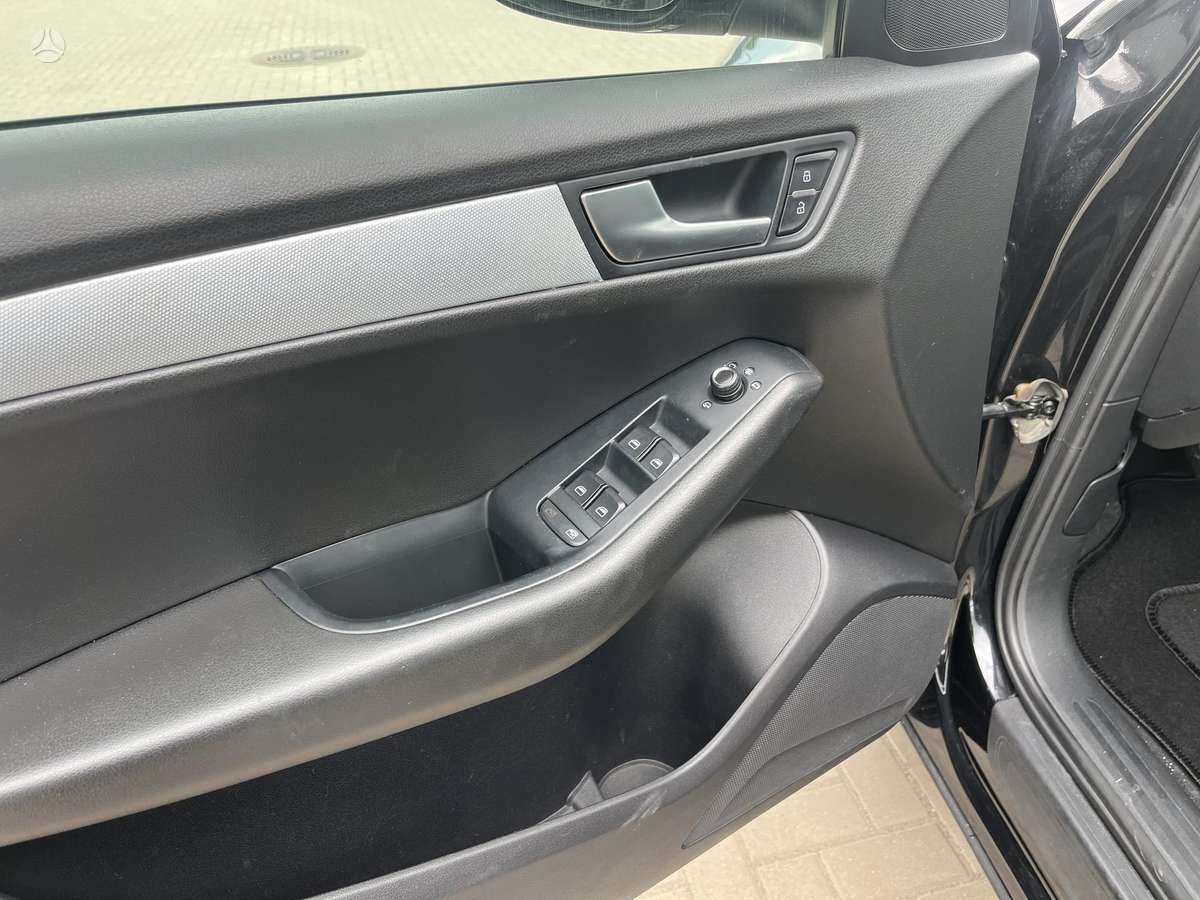 Audi Q5, 2.0 l., Внедорожник / Кроссовер