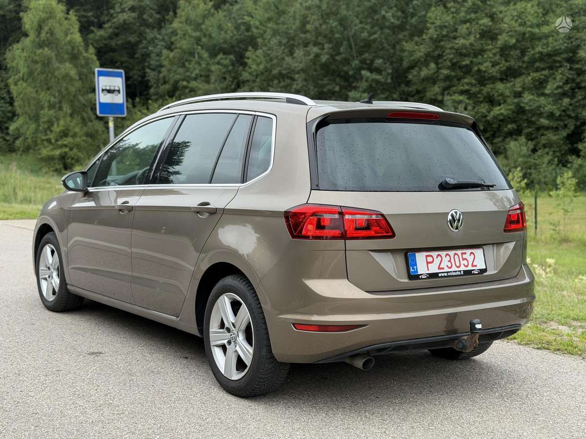 Volkswagen Golf Sportsvan - 9