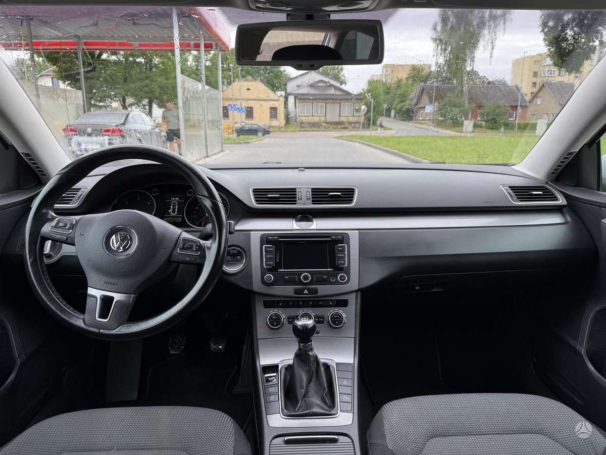 Volkswagen Passat, 1.6 l., Универсал