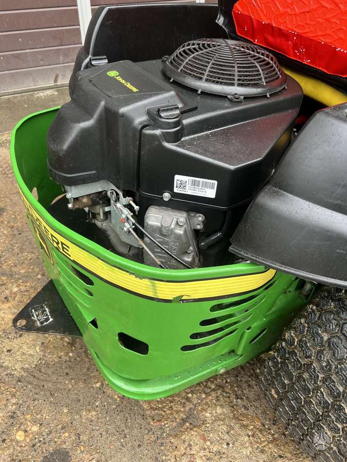 John Deere Z540R, sodo traktoriai