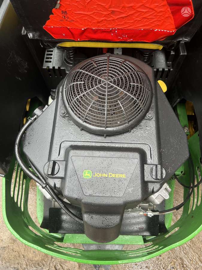 John Deere Z540R, sodo traktoriai