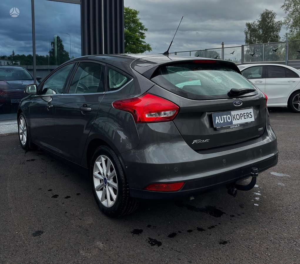 Ford Focus, 1.0 l., hatchback