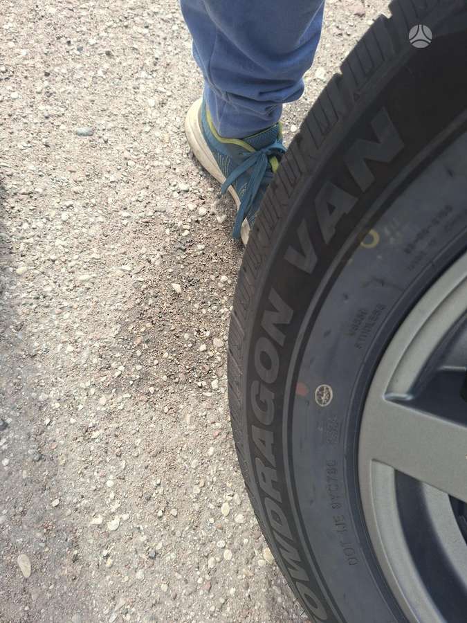 Imperial, universalios 215/65 R16