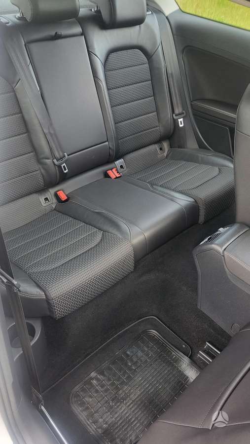 Volkswagen Golf - 7