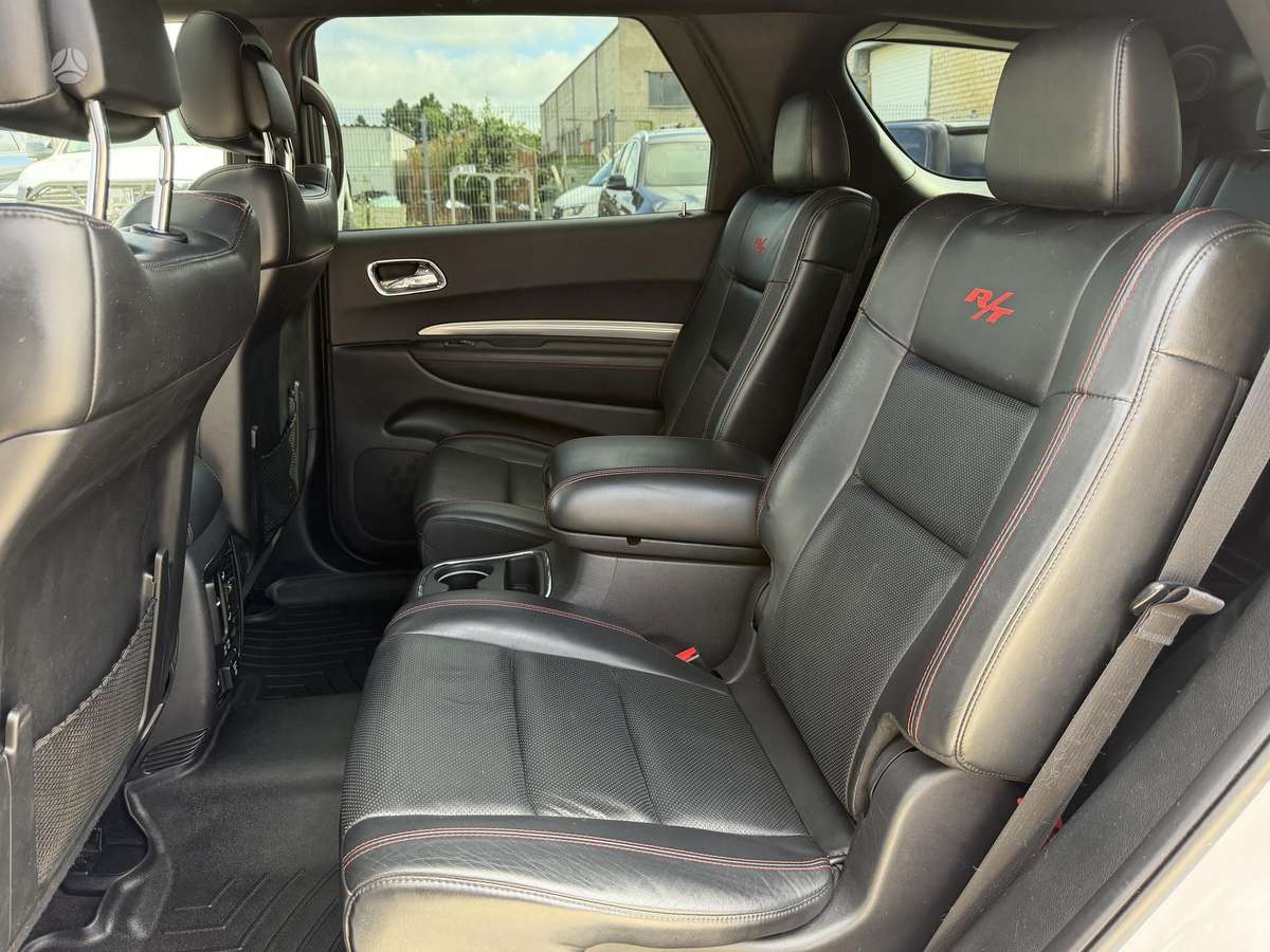 Dodge Durango, 5.7 l., off-road / crossover