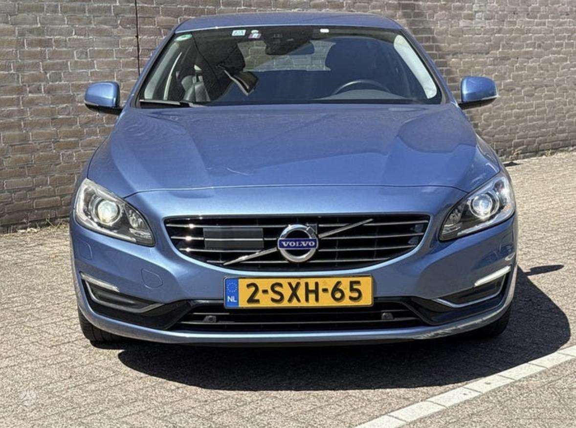 Volvo V60, 2.4 l., Универсал