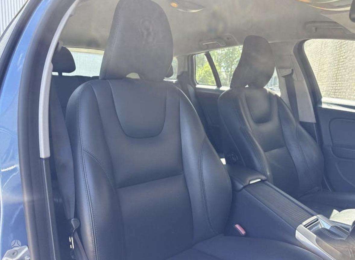 Volvo V60, 2.4 l., Универсал