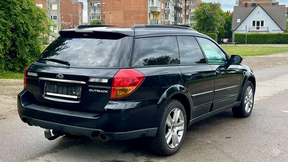 Subaru Outback, 3.0 l., wagon