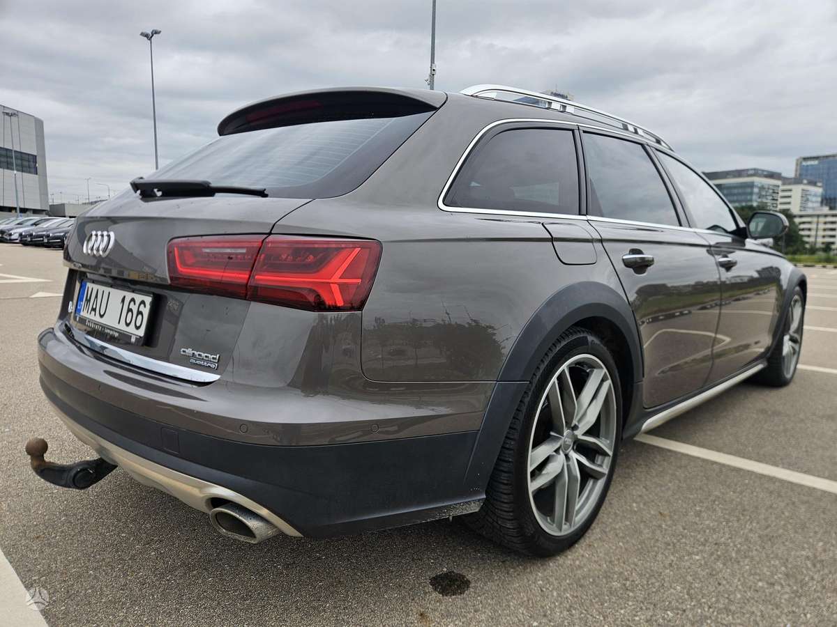 Audi A6 allroad, 3.0 l., wagon
