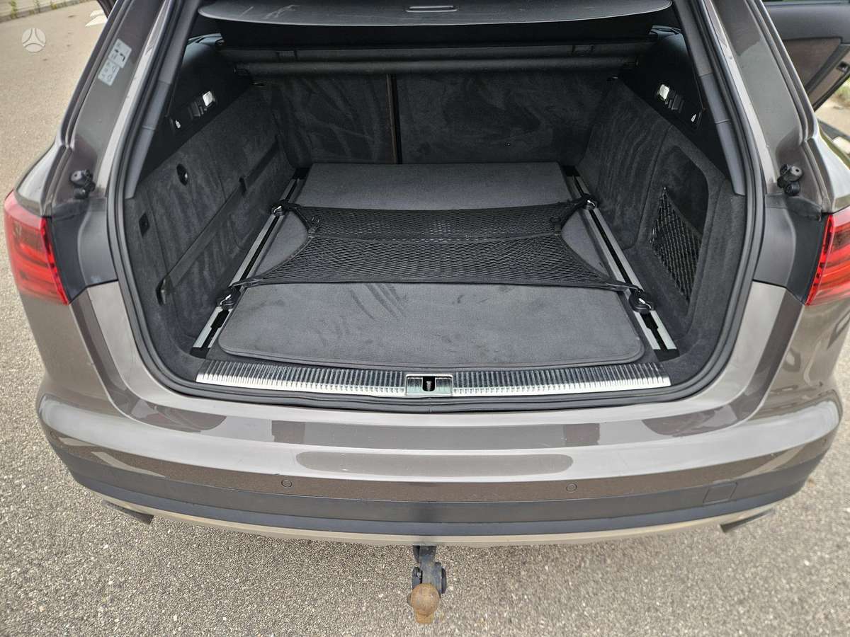 Audi A6 allroad, 3.0 l., Универсал