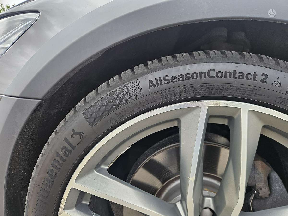 Audi A6 allroad, 3.0 l., Универсал
