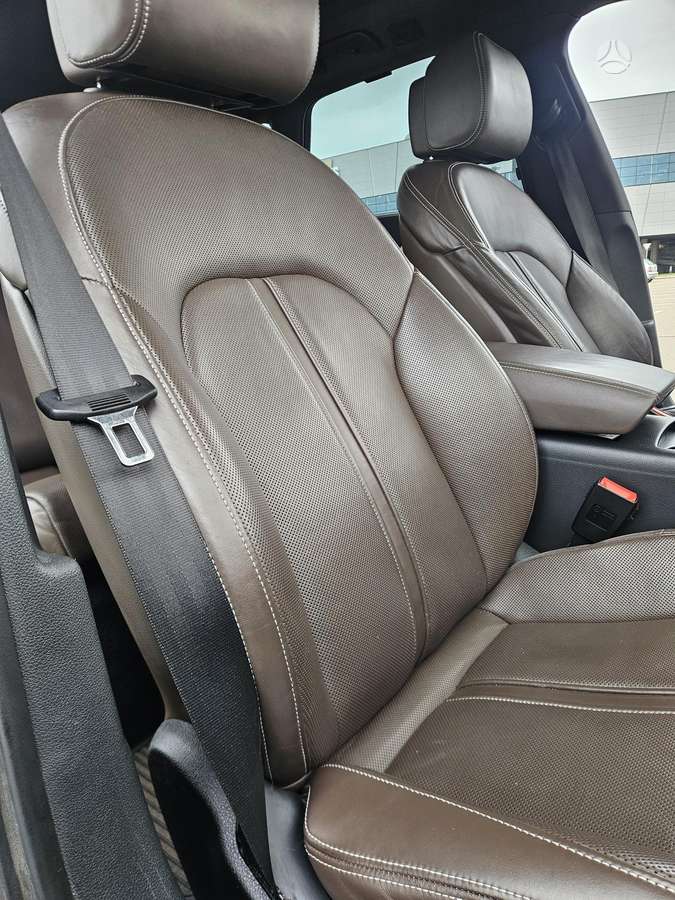 Audi A6 allroad, 3.0 l., Универсал